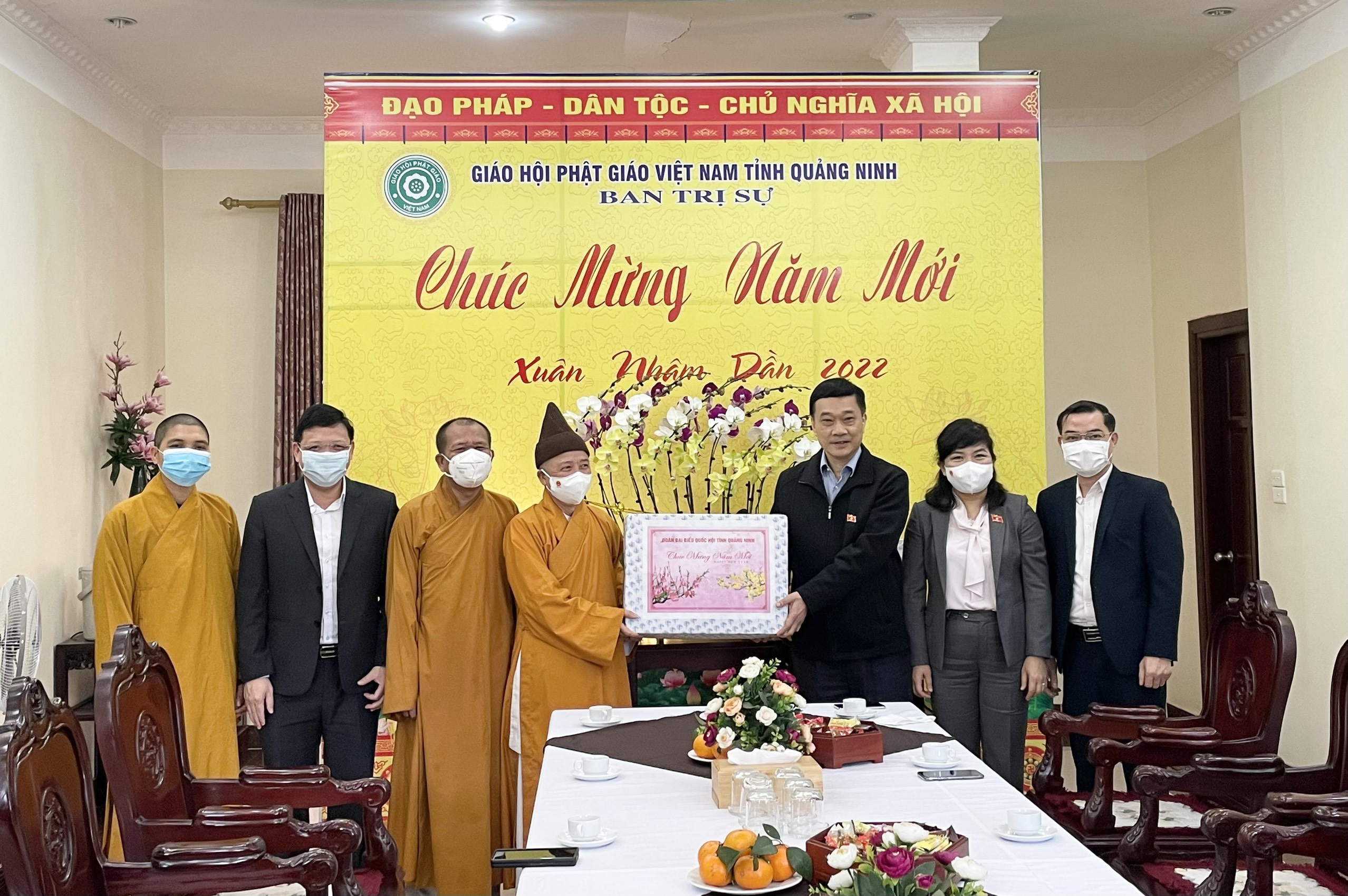 Phái đoàn Quốc hội, Tỉnh uỷ, UBND, Ủy ban MTTQ tỉnh Quảng Ninh chúc tết Ban Trị sự Phật giáo tỉnh 