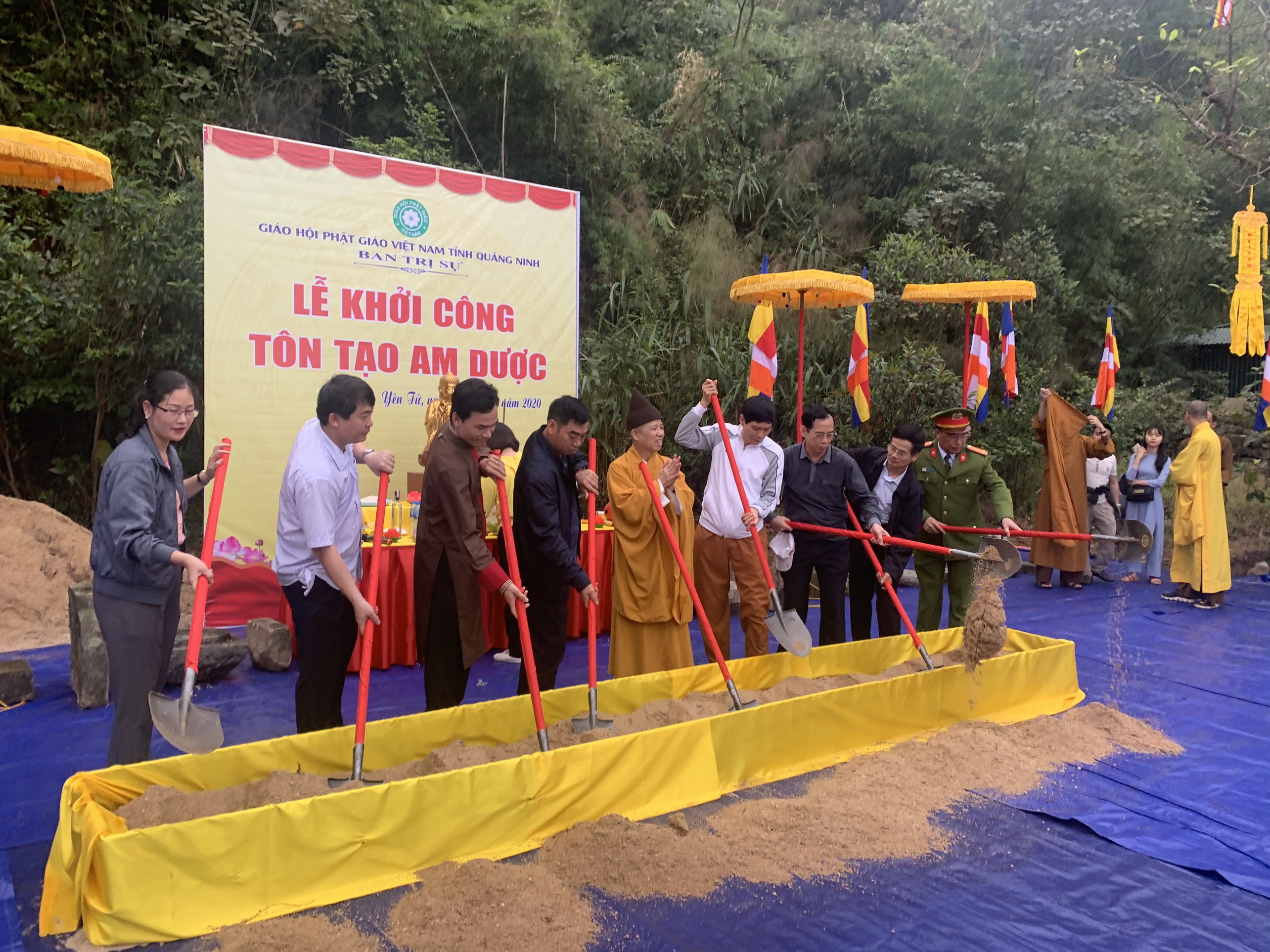 Ban Trị sự Phật giáo tỉnh Quảng Ninh khởi công tôn tạo Am Dược 