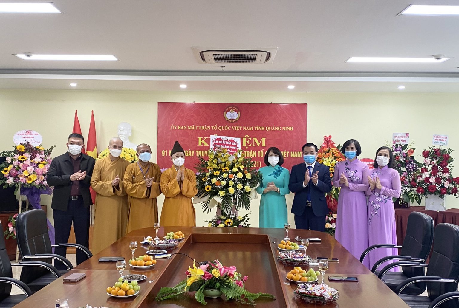 Ban Trị sự GHPGVN tỉnh Quảng Ninh chúc mừng Mặt trận tổ quốc tỉnh nhân kỉ niệm ngày truyền thống 