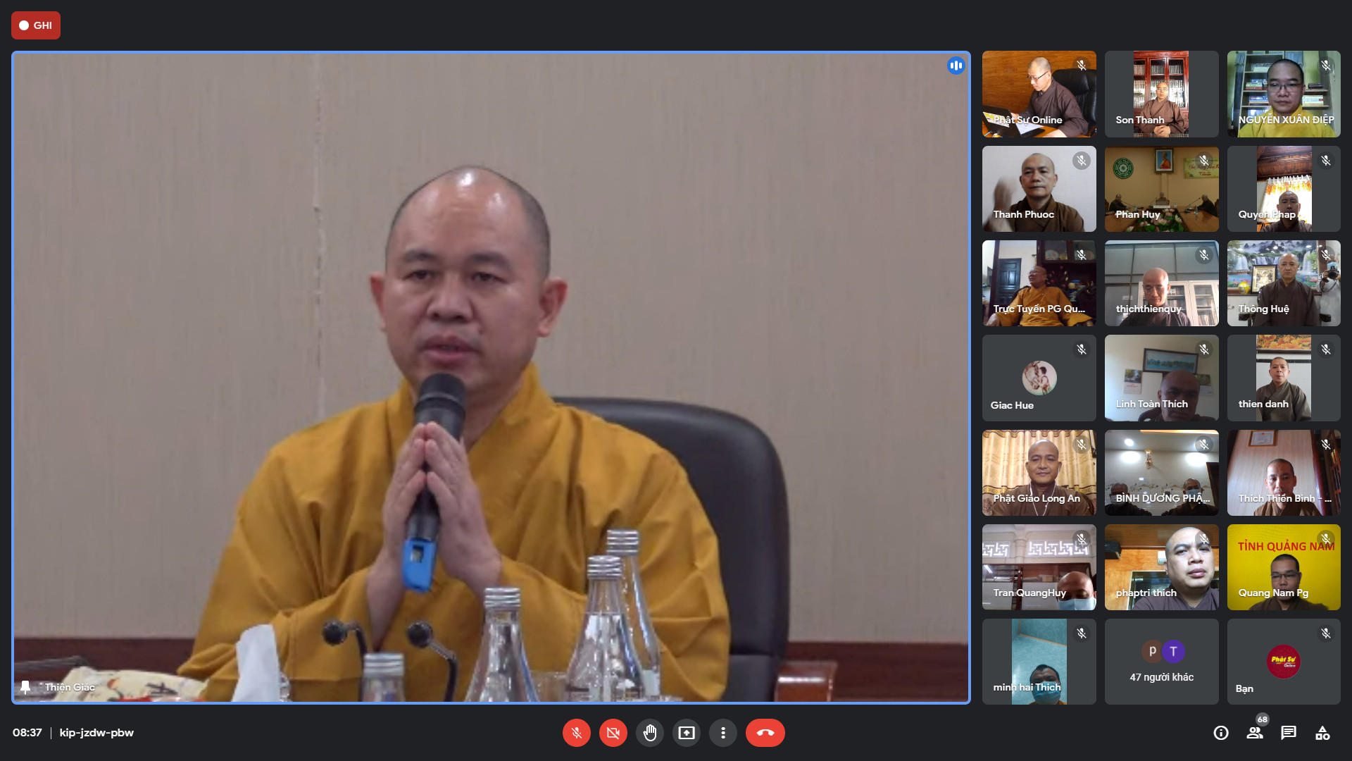Hội nghị giao ban trực tuyến Văn phòng TƯGH cùng bộ phận Thư ký, Văn phòng của 63 tỉnh, thành hội Phật giáo 