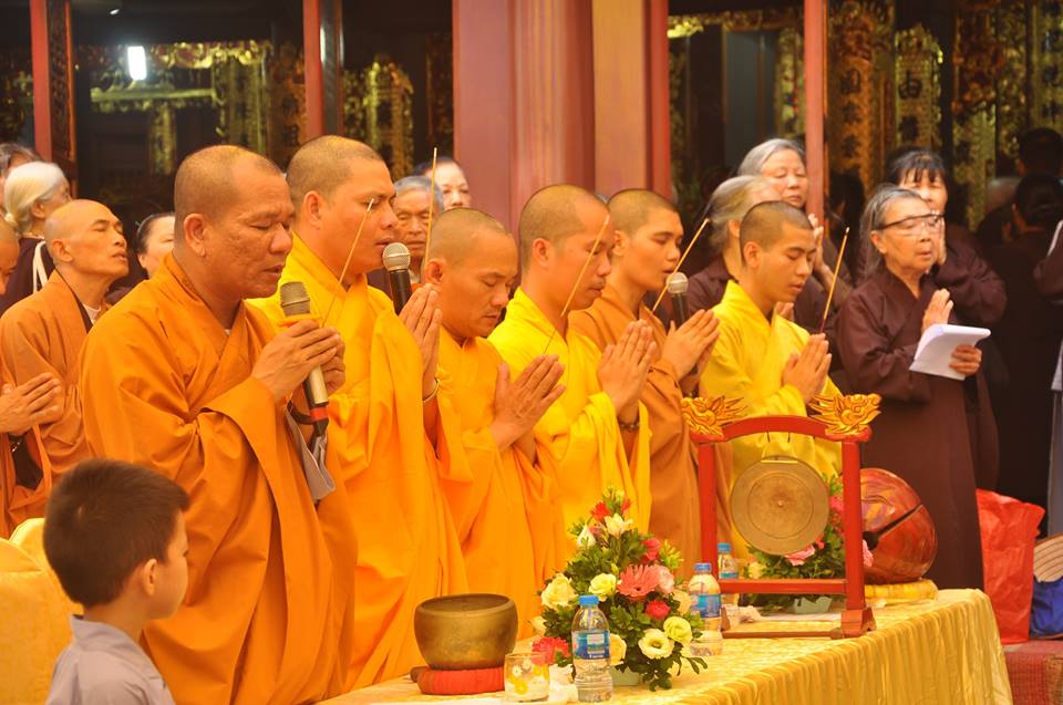 Phật giáo thành phố Hạ Long trang nghiêm kính mừng Phật đản PL 2562 – DL 2018 