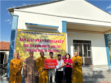 Hạ Long: Ban Trị sự Phật giáo Thành phố bàn giao nhà đại đoàn kết cho hộ ông Từ Văn Tạy